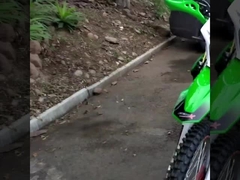 250cc motocicleta, design de chassi sólido e pneus poderosos e sistema de suspensão, aparência requintada