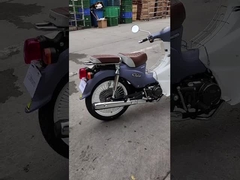 A motocicleta super automática 8000rpm da embreagem 110cc Cub estou abatido o motocross da bicicleta